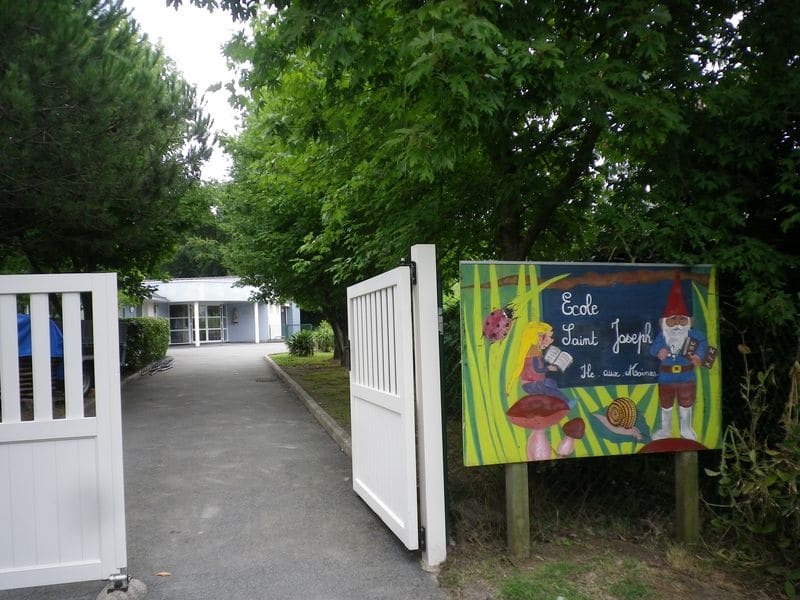 Ecole primaire école saint joseph île-aux-moines